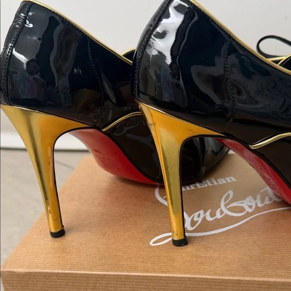 Christian Louboutin Black and Gold Patent Heels - Picture 8 of 12